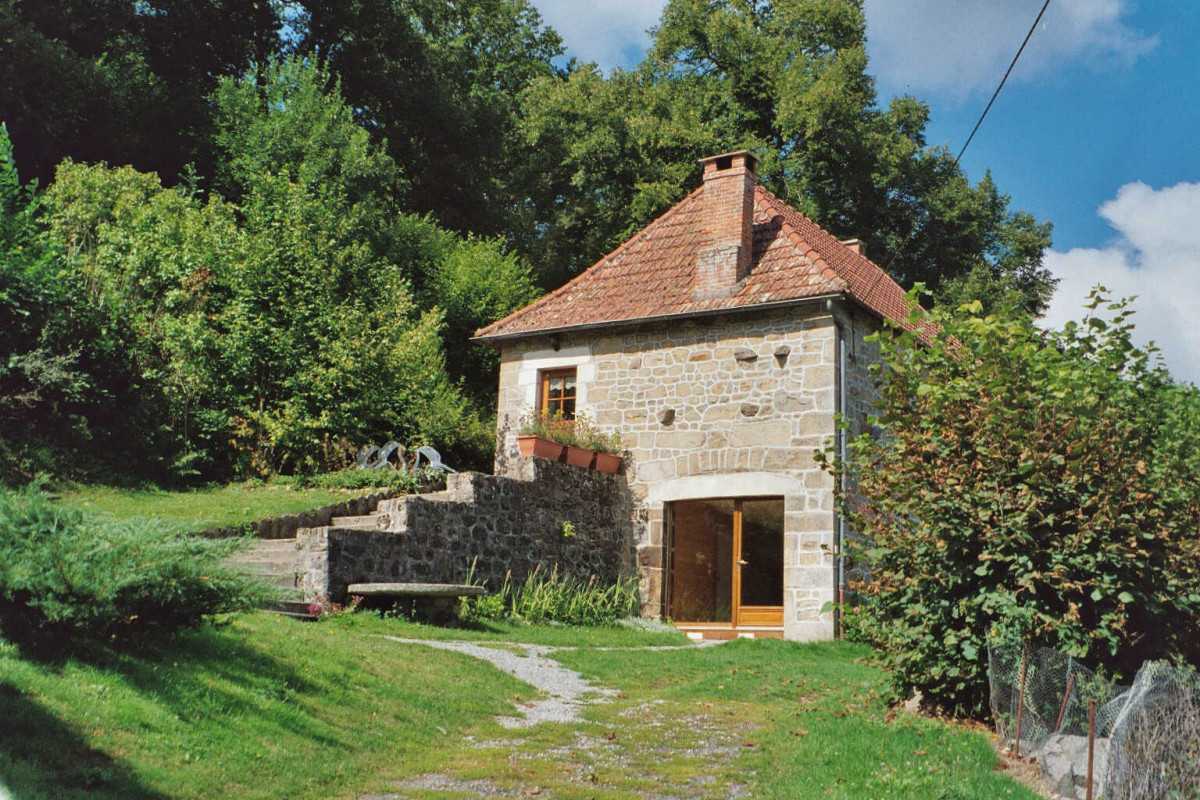 photo 0