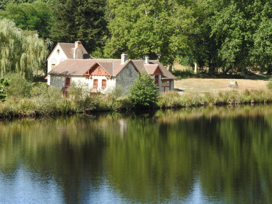 Le Moulin