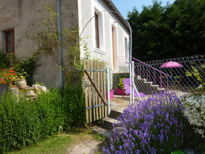 photo 0
