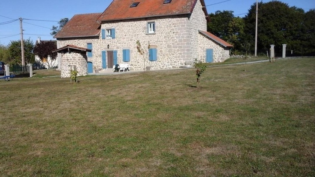 photo 0