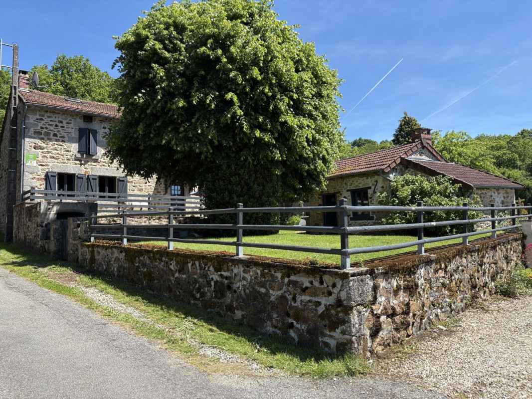 photo 0