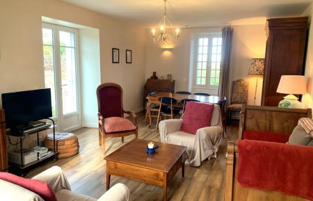 G&icirc;te n&deg;23G1200 Issoudun-L&eacute;trieix - Creuse - Salon/Salle &agrave; manger