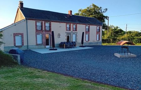 G&icirc;te n&deg;23G1686 Linard-Malval - Creuse - TERRASSE