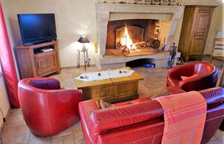 G&icirc;te n&deg;23G1211 Le Grand-Bourg - Creuse - coin salon